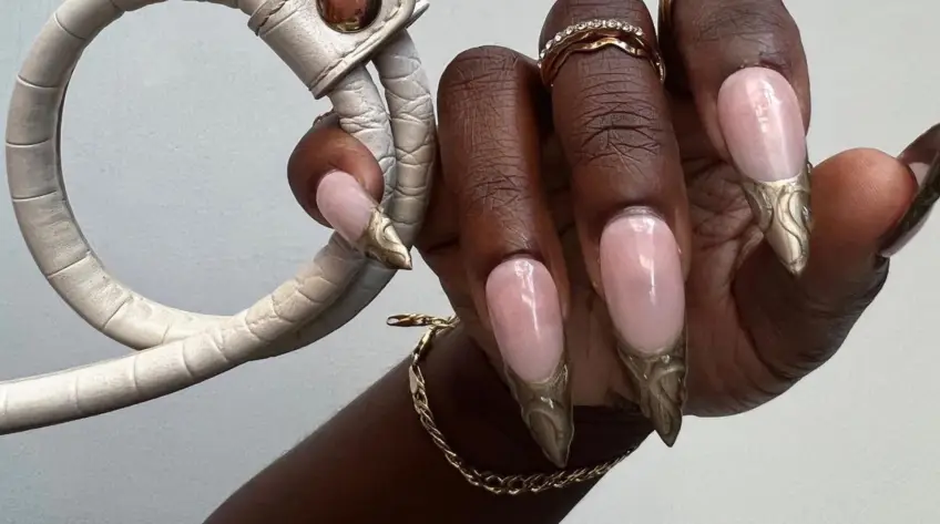 Voici (enfin) un nail art trendy qui fait honneur à la culture afro-américaine